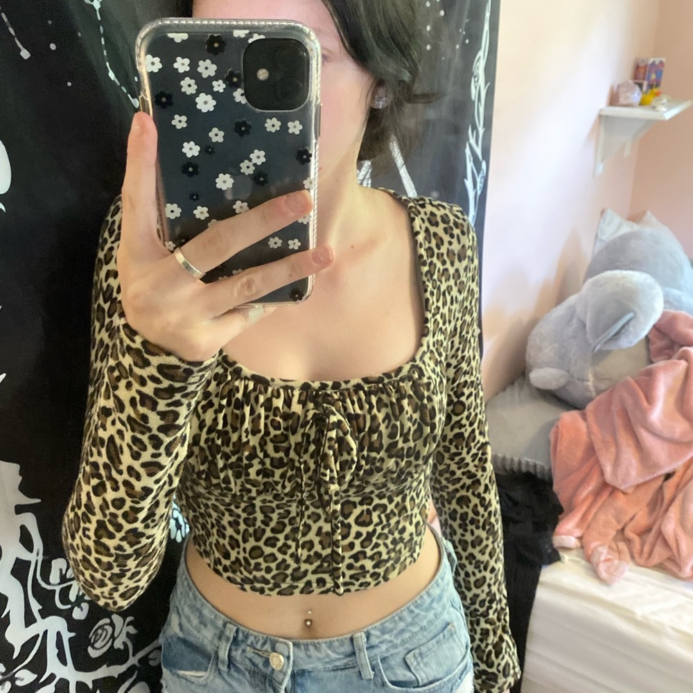 Cheetah Print Crop Top Long Sleeve Shirt